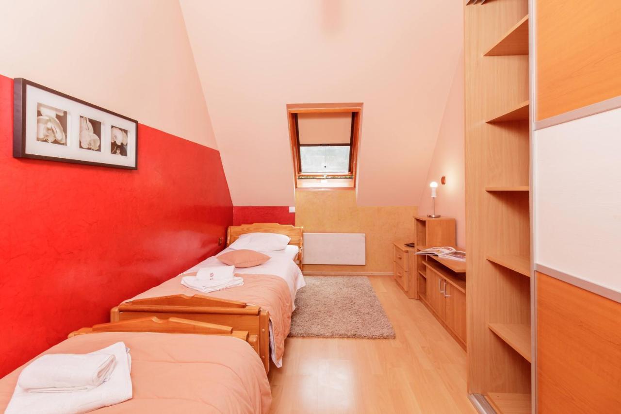 Kraljevi Konaci - Najam Kuca Na Zlatiboru Apartment ภายนอก รูปภาพ
