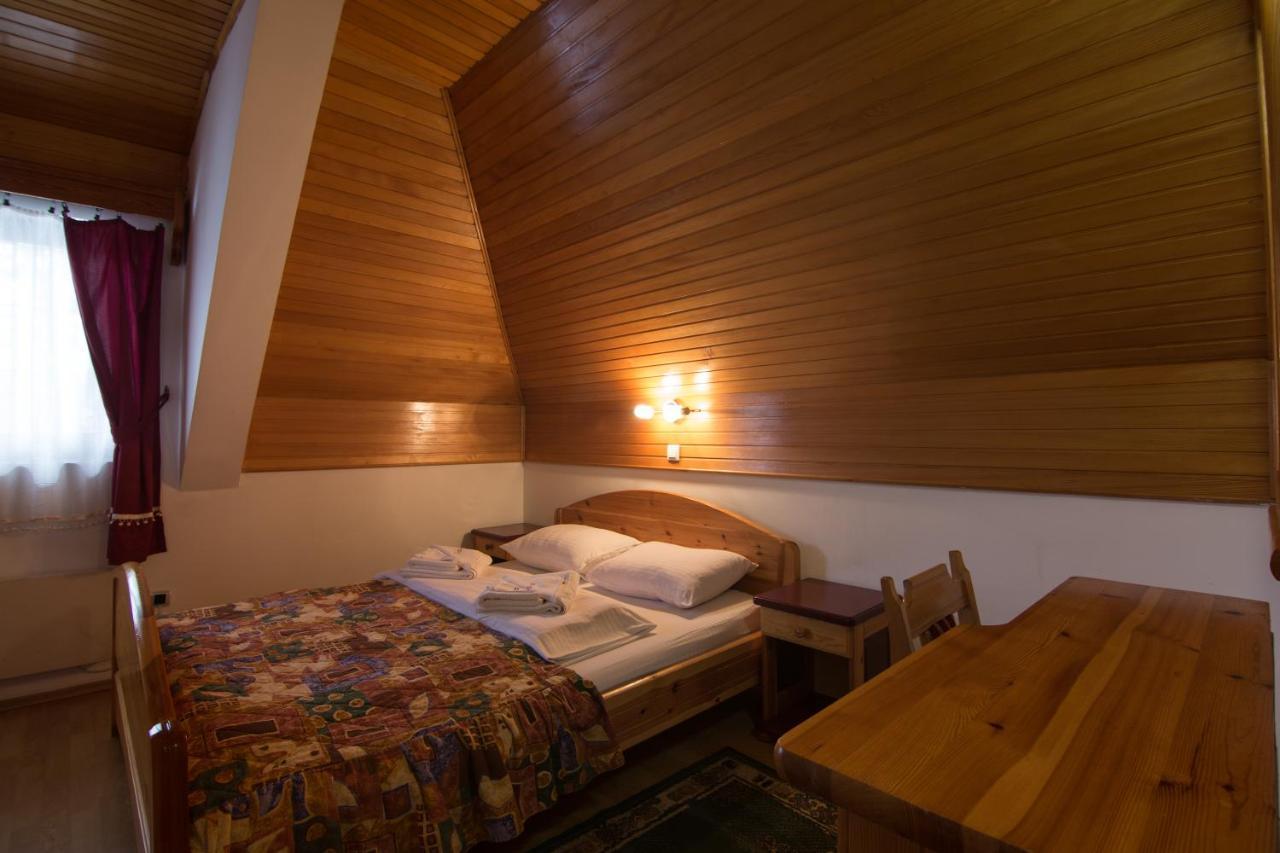 Kraljevi Konaci - Najam Kuca Na Zlatiboru Apartment ภายนอก รูปภาพ