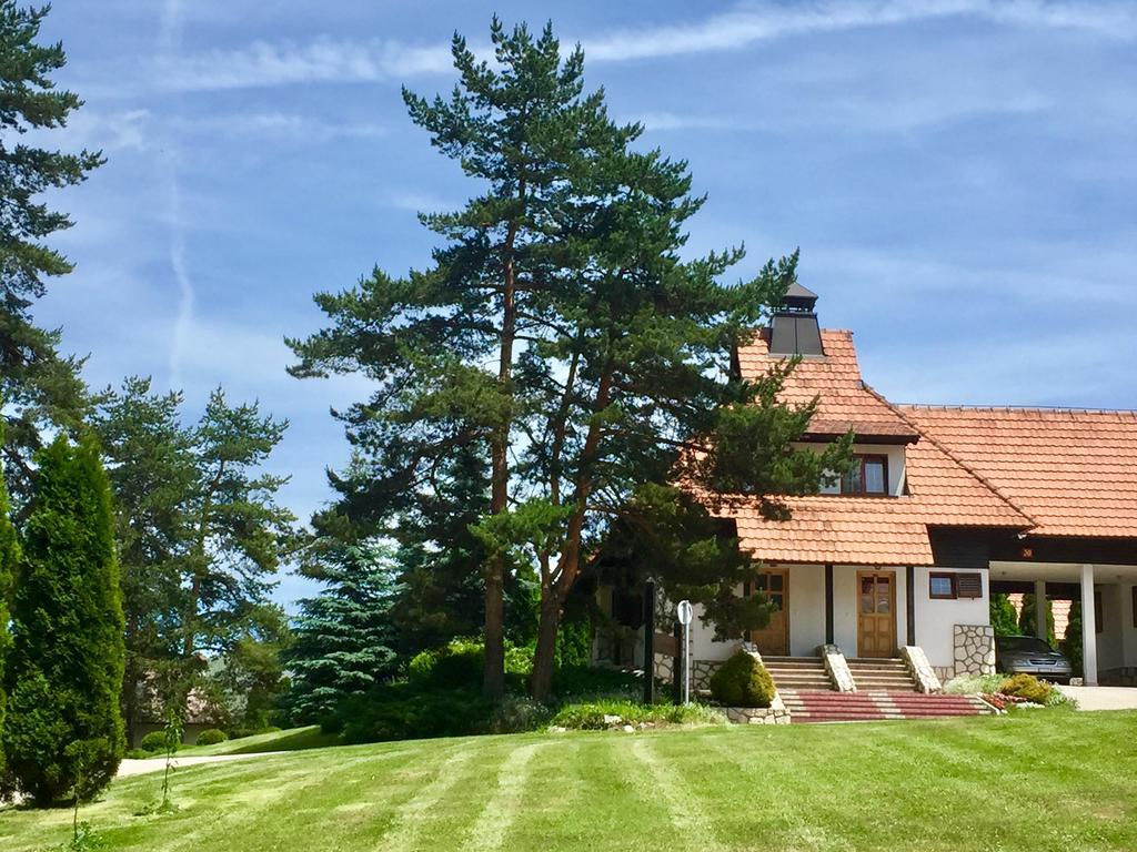 Kraljevi Konaci - Najam Kuca Na Zlatiboru Apartment ภายนอก รูปภาพ