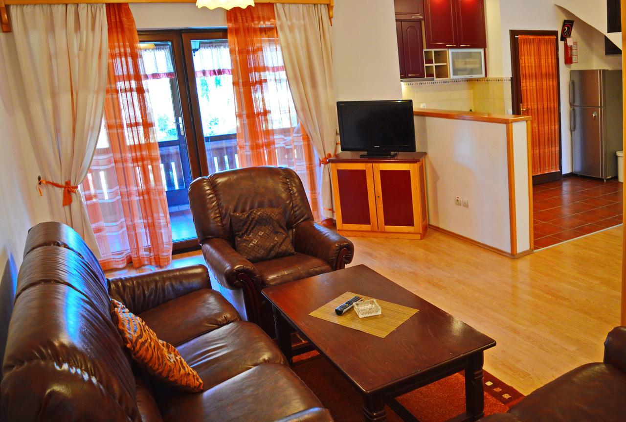 Kraljevi Konaci - Najam Kuca Na Zlatiboru Apartment ภายนอก รูปภาพ